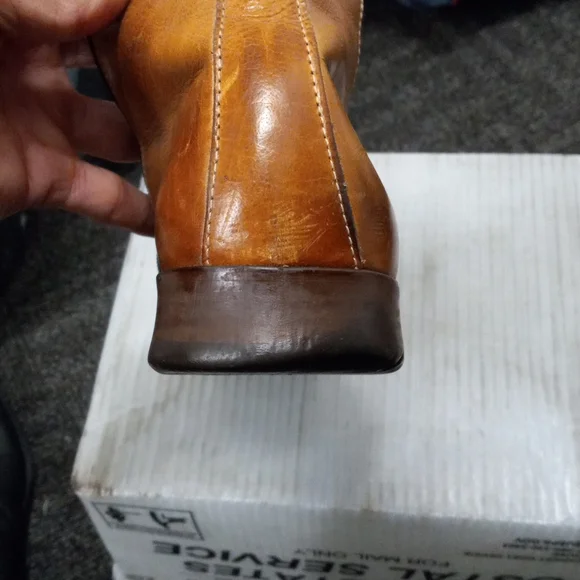 Kenneth Cole REACTION sz 14 zip up boots - Picture 9 of 17